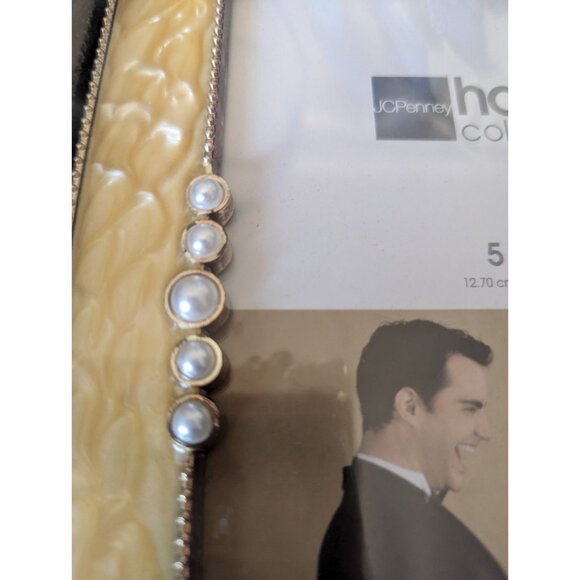 NIB Sealed JcPenny Home Collection 5x7 yellow enamel swirl pearl & gold trim ver - Picture 5 of 6